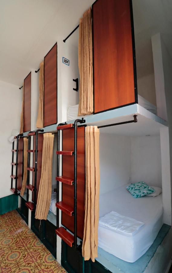 Bunk Bed 14-Bed Mixed Dormitory Room,1220847373:JPEG